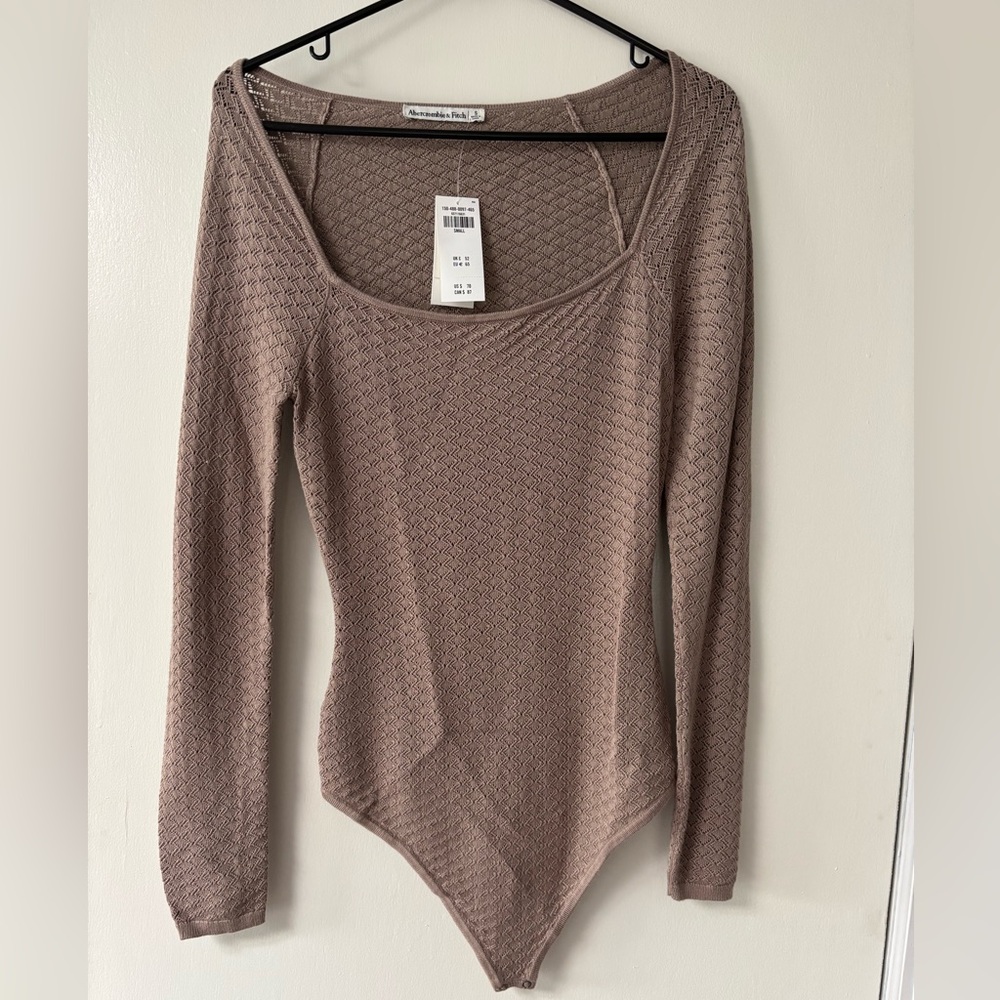 Abercrombie & Fitch Textured Knit Bodysuit in Taupe